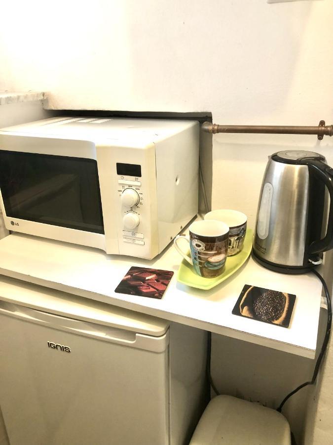 Appartamento Joy House -central Near Metro Arco Della Pace Brera-entire Perfect For Work & Play, Nightlife With Ac & Fast Wifi Welcome To The Cool Joy House!