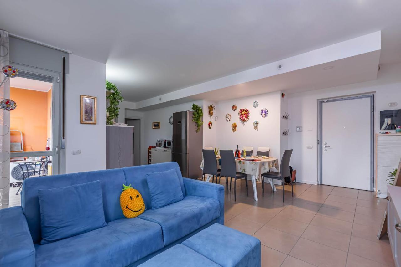 Balcony Apt Appartamento