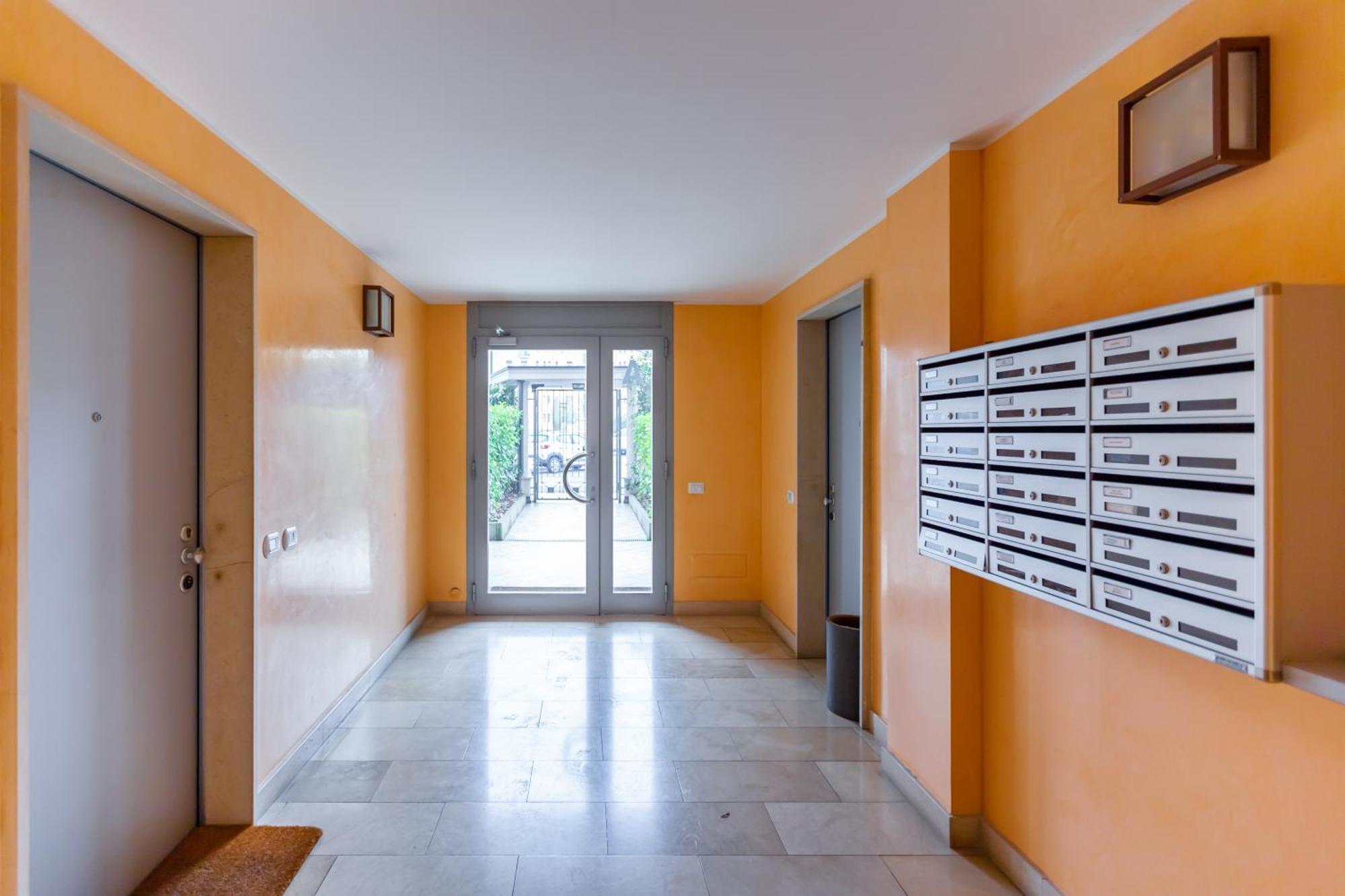 Balcony Apt * Milano