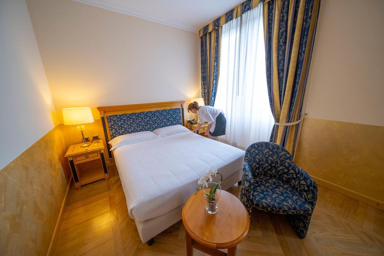 Andreola Central Hotell 4*