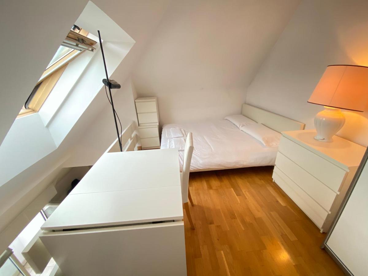 Appartement Vetra - Luminoso Attico Con Balcone Milaan