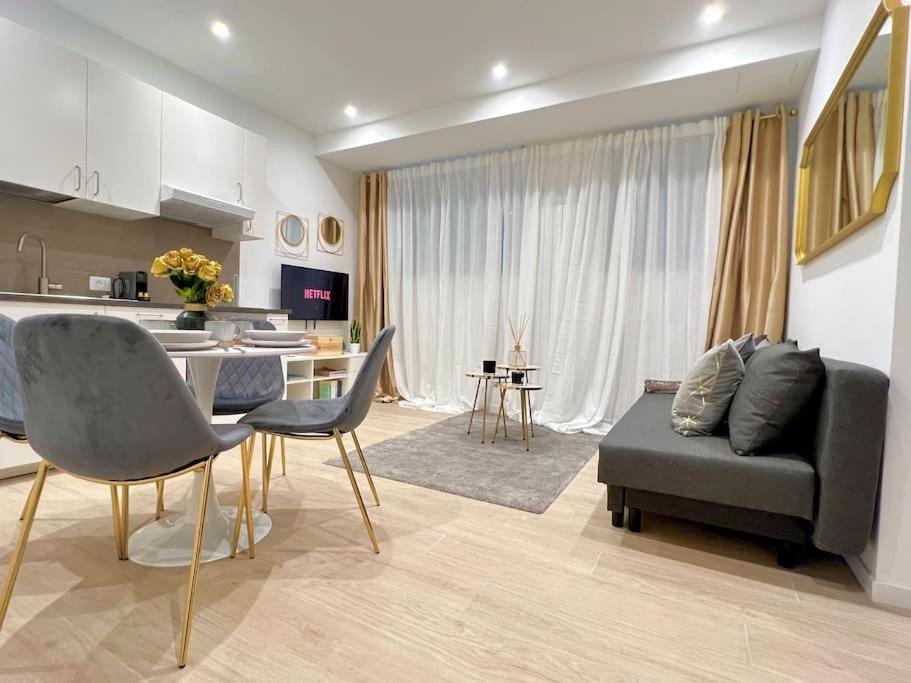 The Boutique House - Treasure Trove - Gold