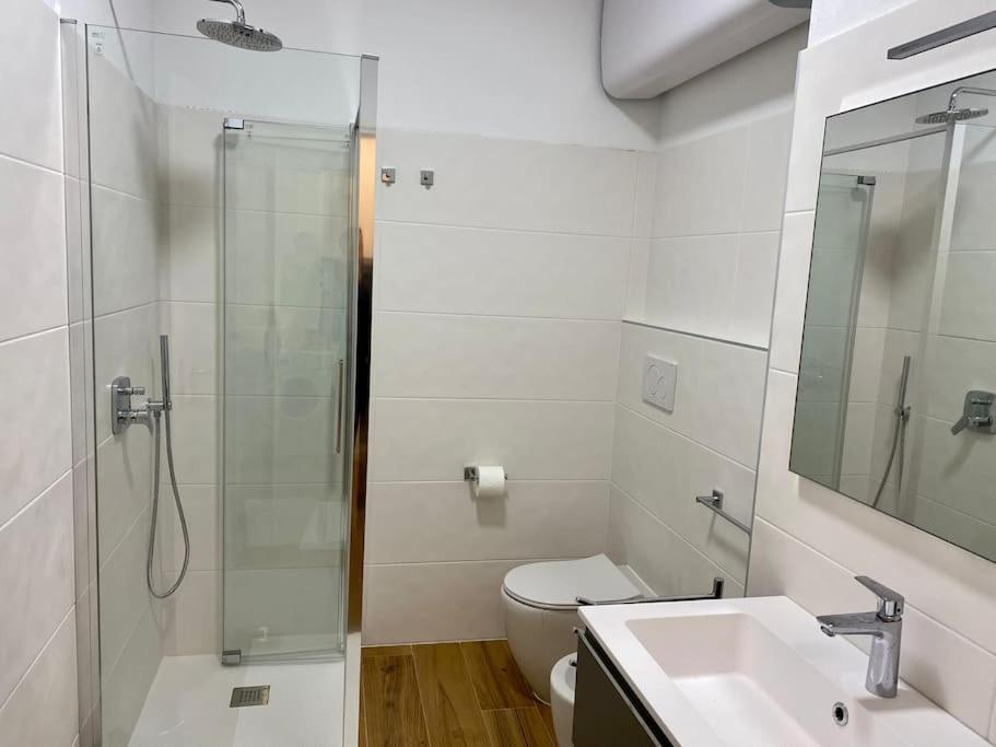 Lejlighed Casa Motti, Accogliente Ristrutturato In Repubblica Milano