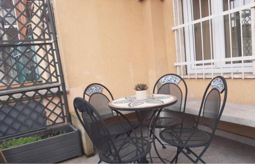 Caseospitali - Casa Milangeles, Bilocale In Stile Pop E Vintage X2 Appartement *