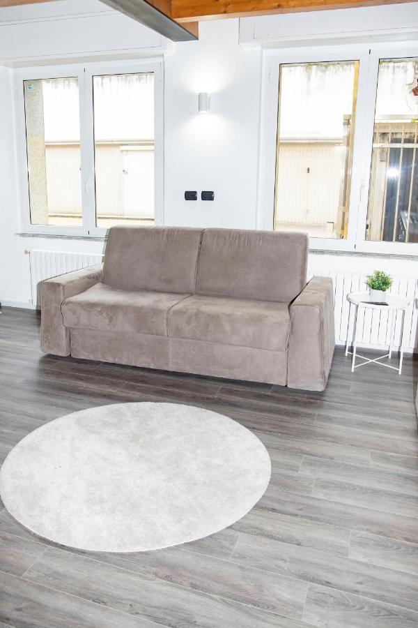 Easy - And Navigli 2* Milano