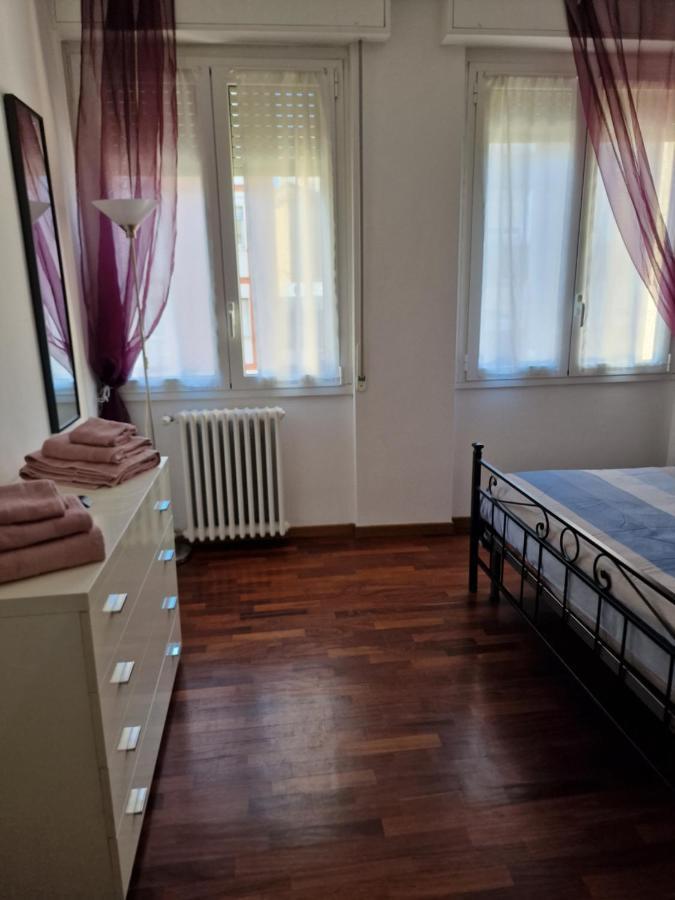 Sempione Yellow Apartment Milan