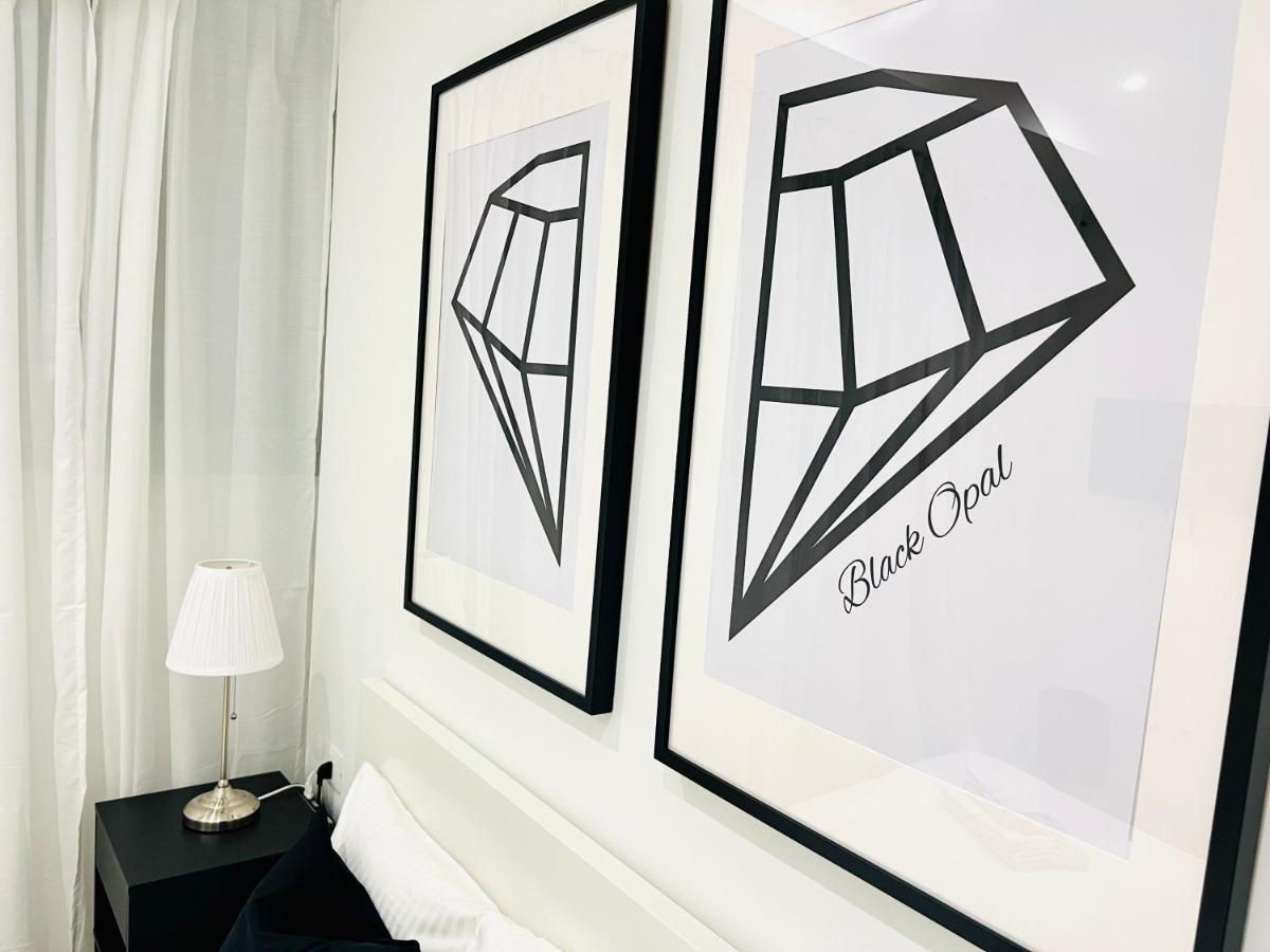 The Boutique - Hebrew Quarter Milano
