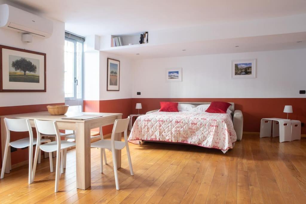 Comfortable Flat In Porta Romana Leilighet