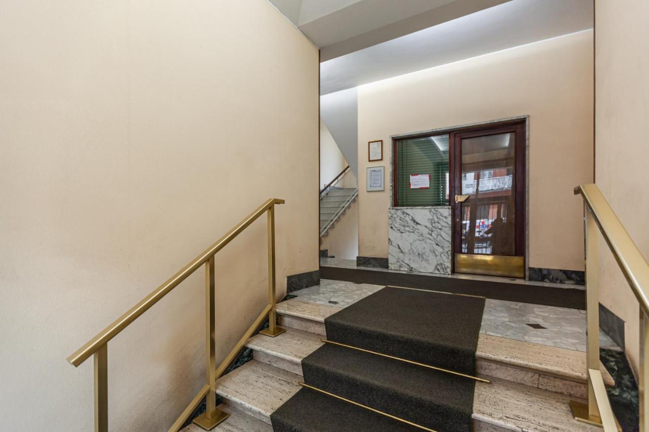 Bright In Citta Studi - 2 Balconies Apartment Milan
