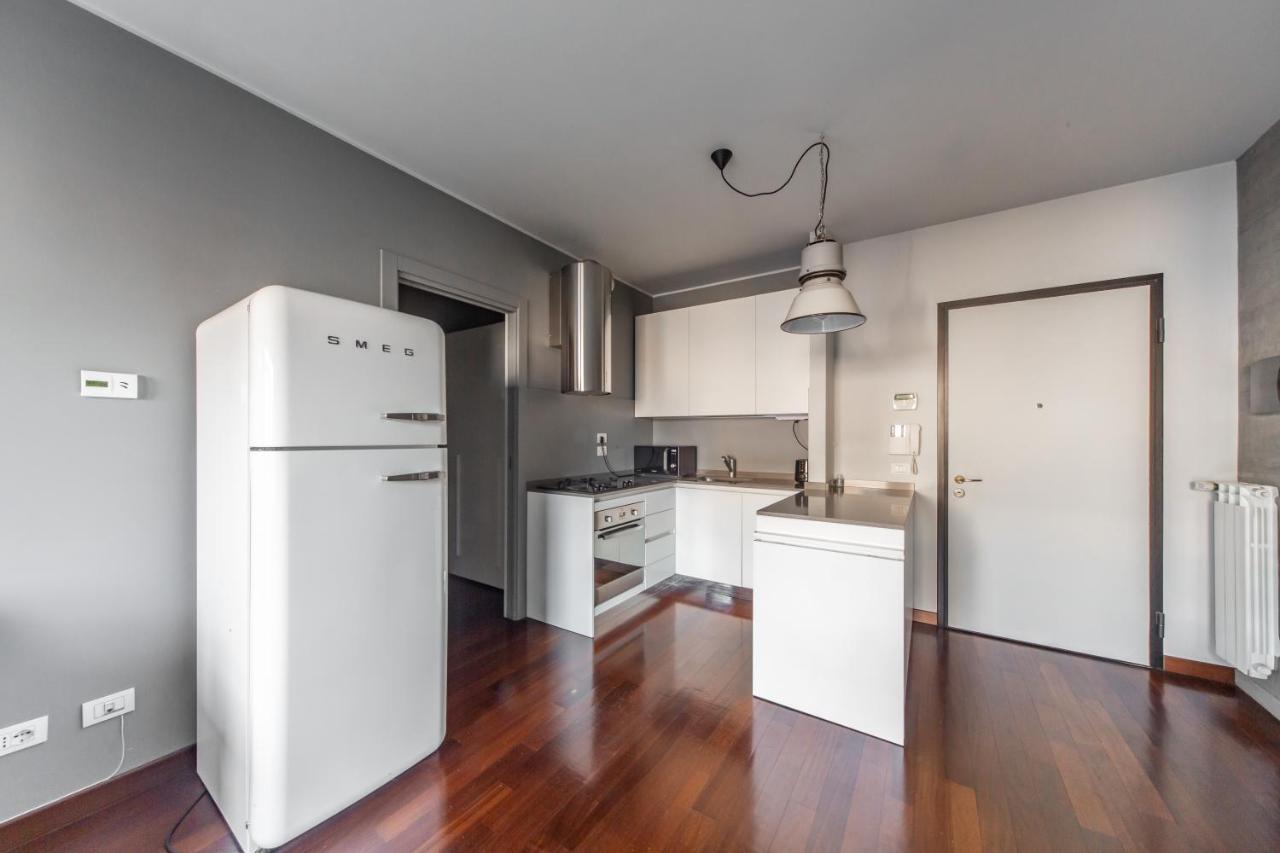 Appartamento Darsena Cozy Apt - Porta Genova M2 *