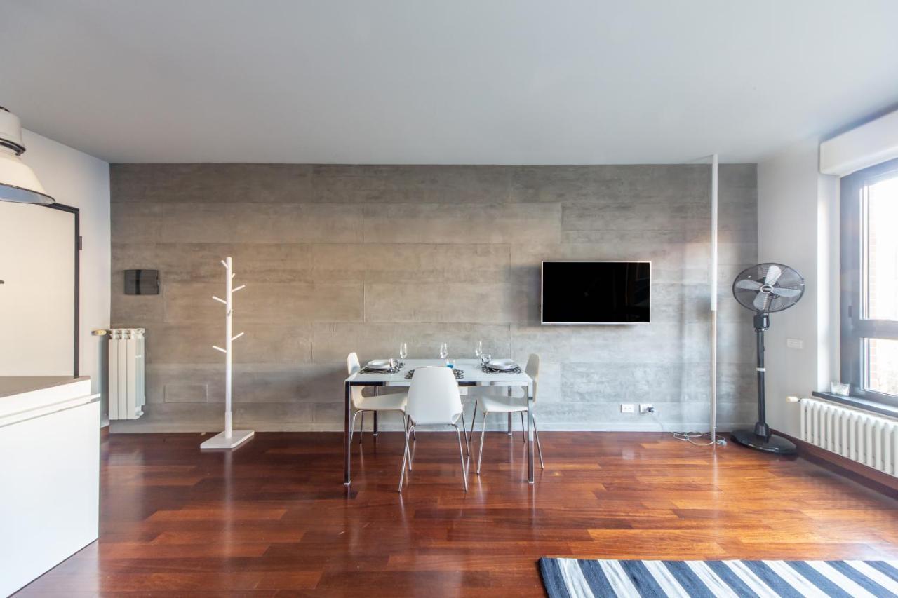 Darsena Cozy Apt - Porta Genova M2 Appartamento
