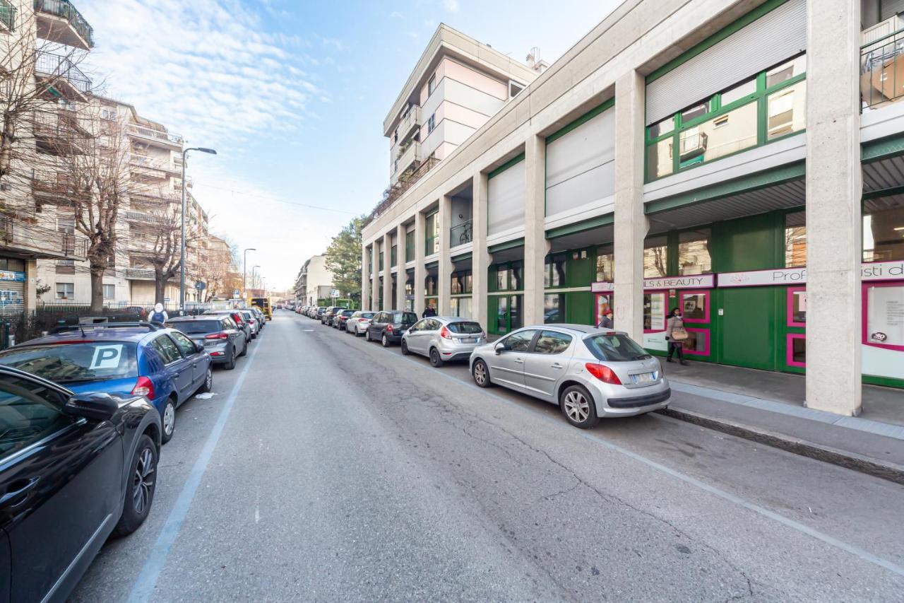 Cozy Apt - Private Parking & Terrace * Mailand