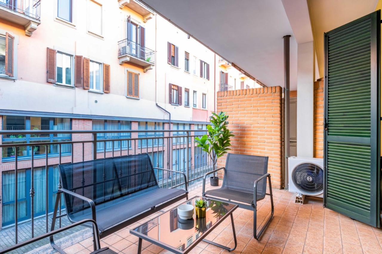 Lejlighed Easylife - Spazioso E Luminoso Trilocale Con Balcone A Loggia Per Pausa E Relax