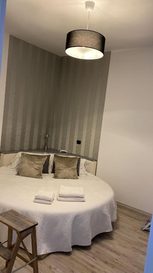 Oasi House * Milano