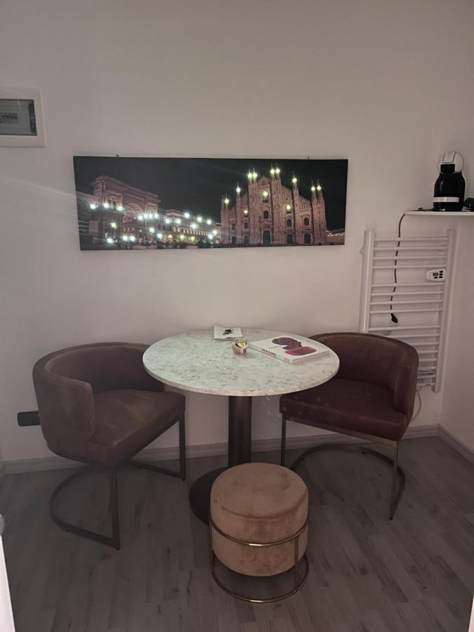 Oasi House * Milano