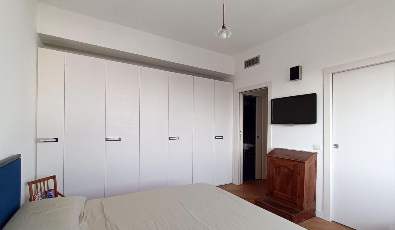 Apartment Lotus Senna Mailand