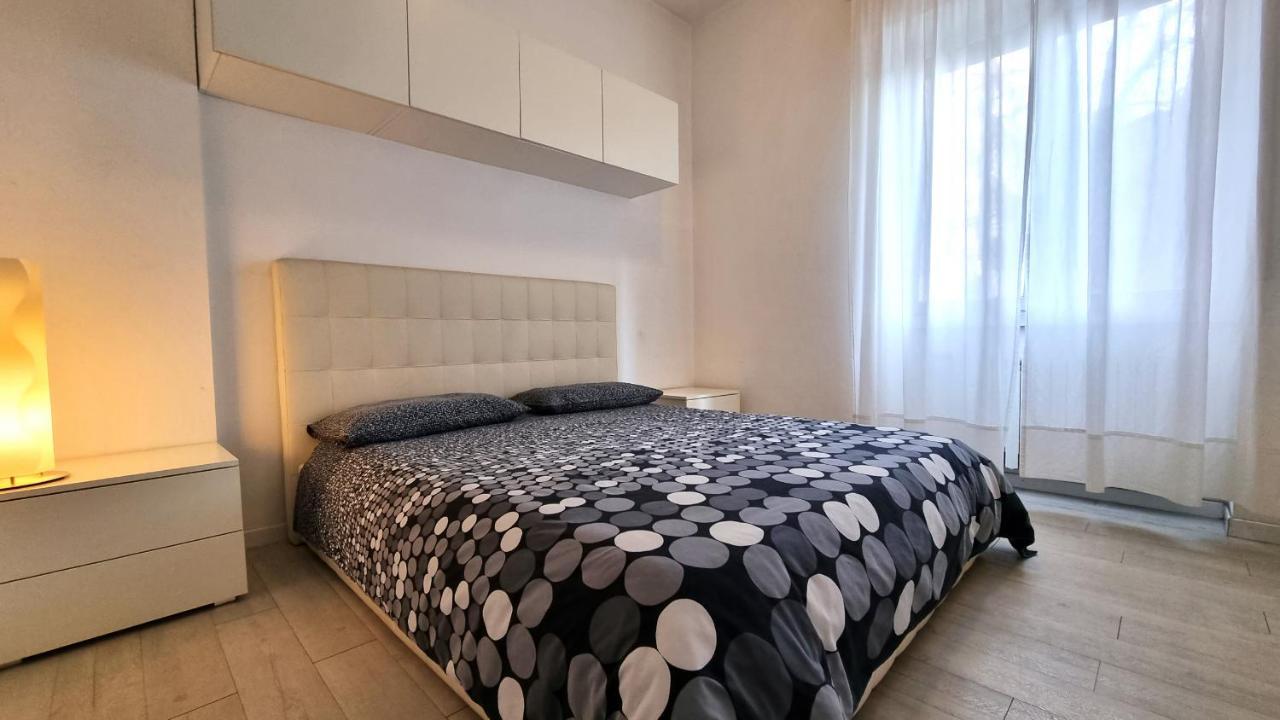 Affittimoderni Milano-white *