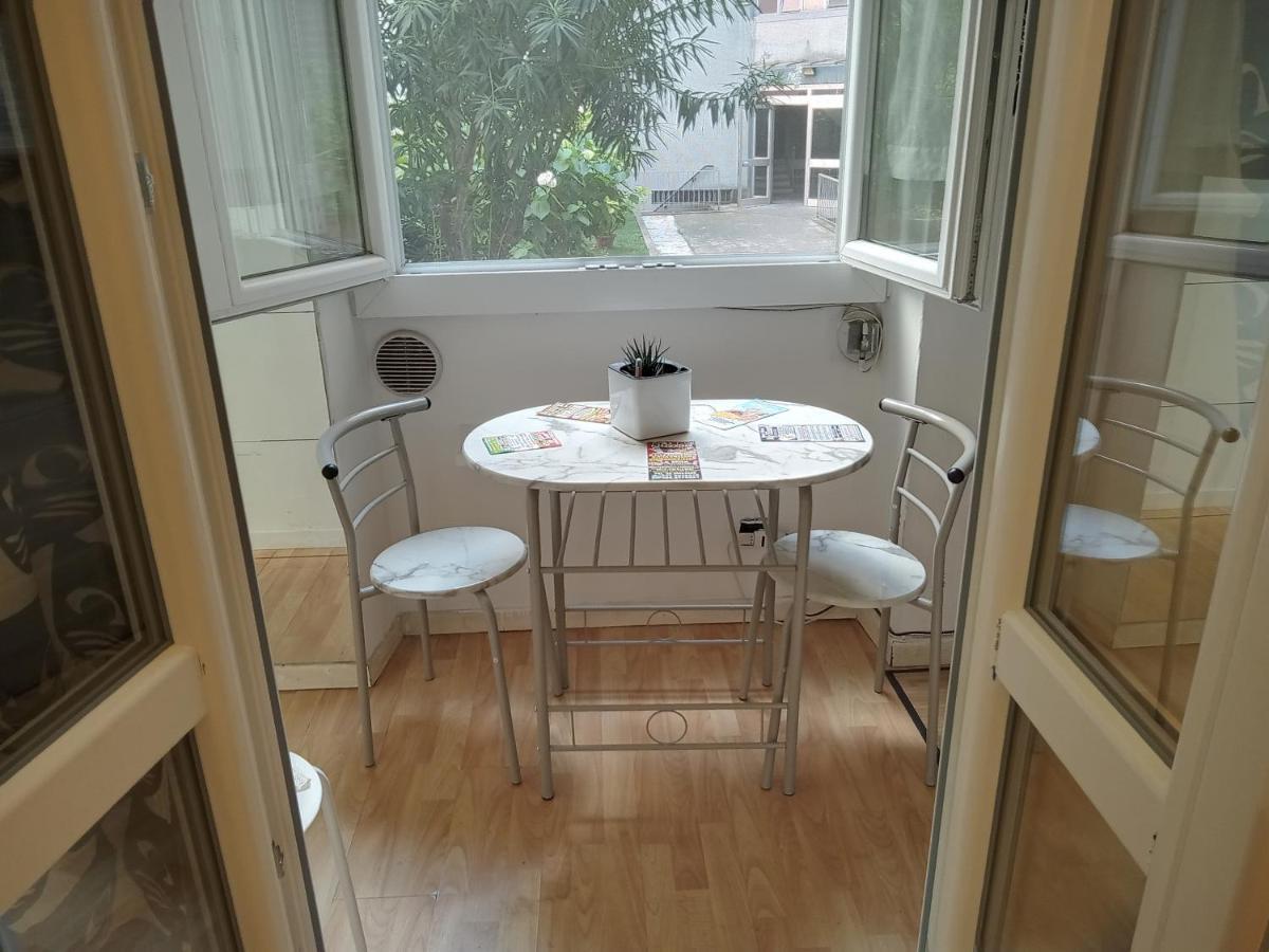 Guest house Floris *
