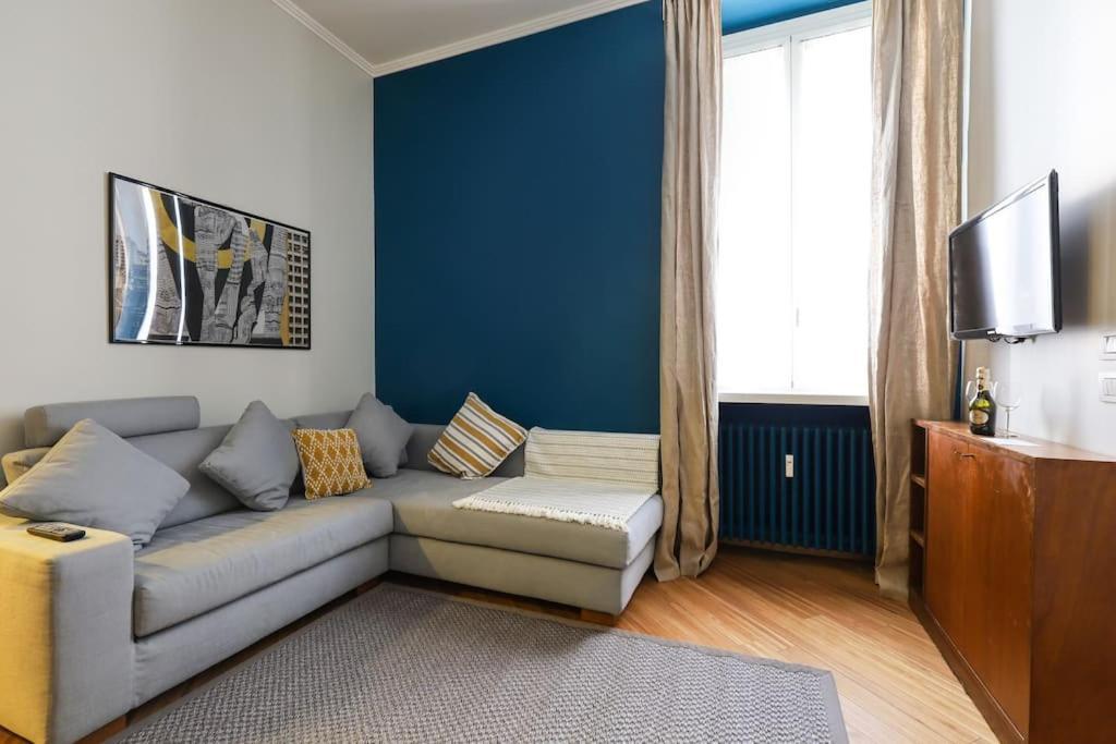 Real Jewel Next To Cenacolo And Cadorna Station Apartment