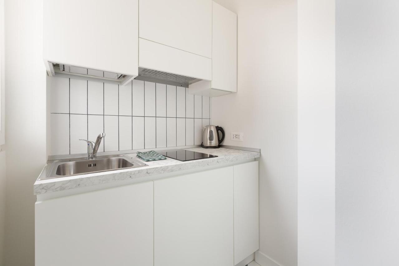 Comfy X2 - 1,1 Km Far From Iulm University! Appartamento Milano