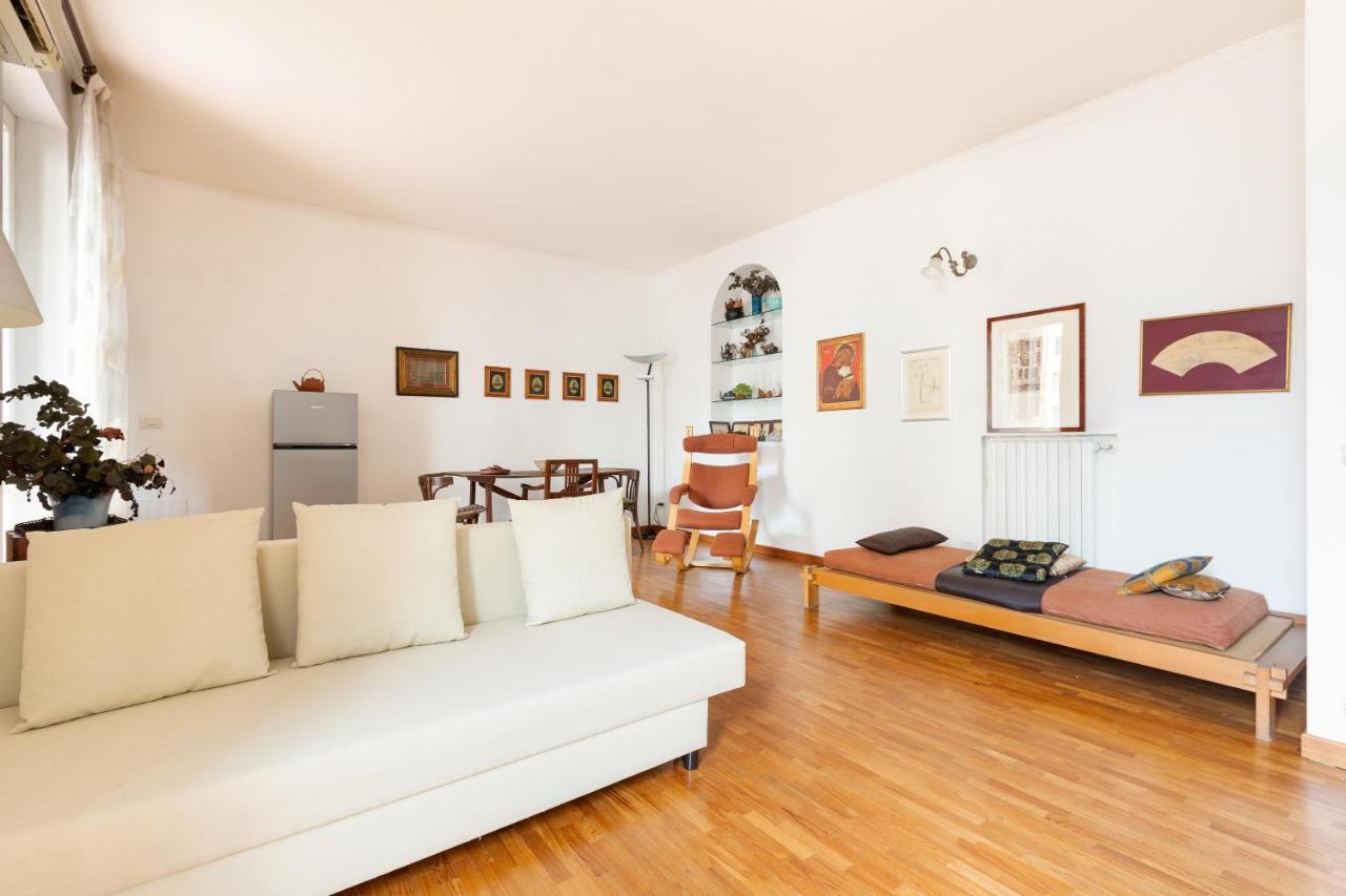 Cozy With Balcony - Porta Romana District