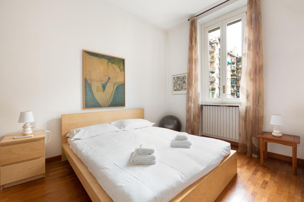Apartment Cozy With Balcony - Porta Romana District Milan