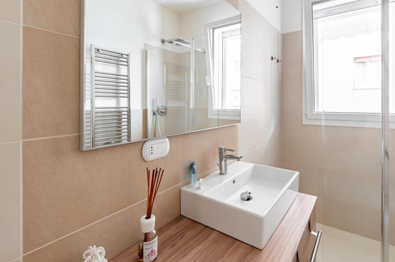 Easylife - Moderno Con Terrazzo In Paolo Sarpi Appartamento