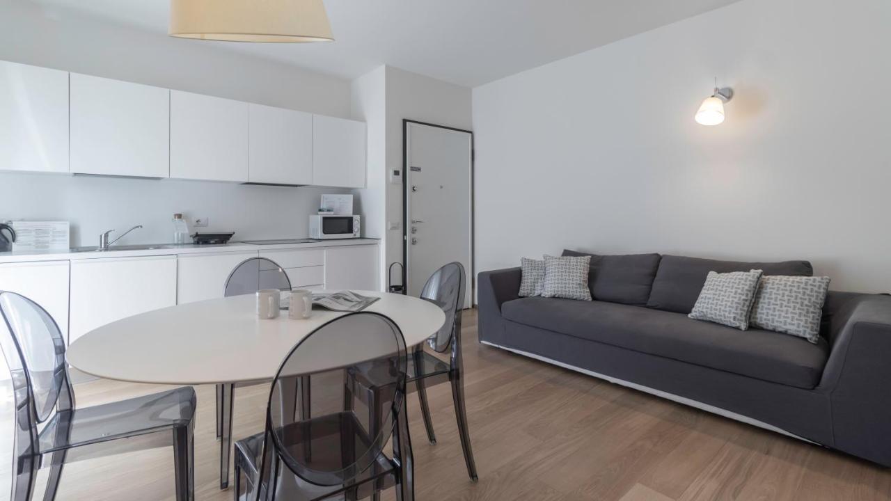 Italianway - Corso 11 * Milano