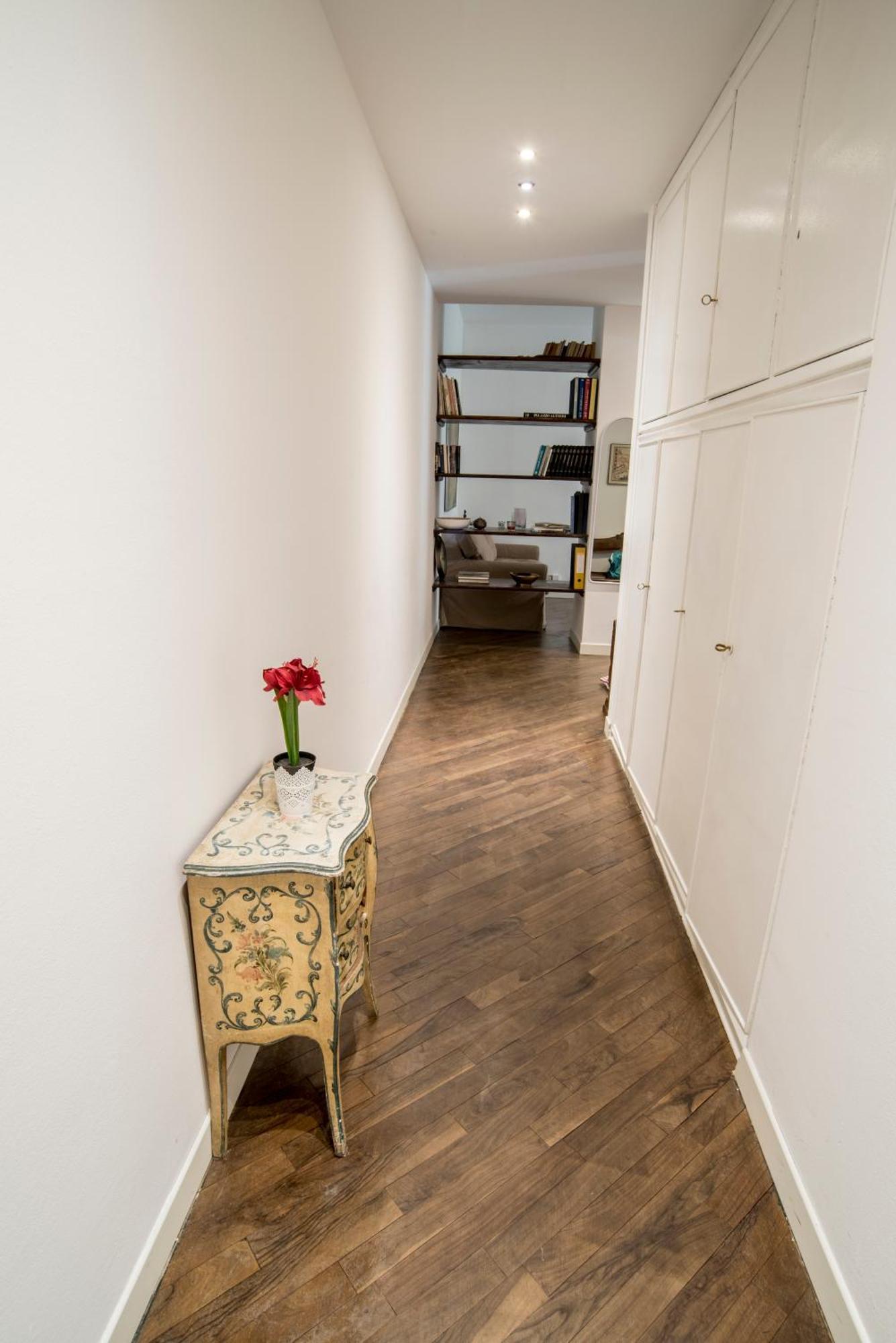 Renovated Flat Near Duomo - Lamarmora Appartement *