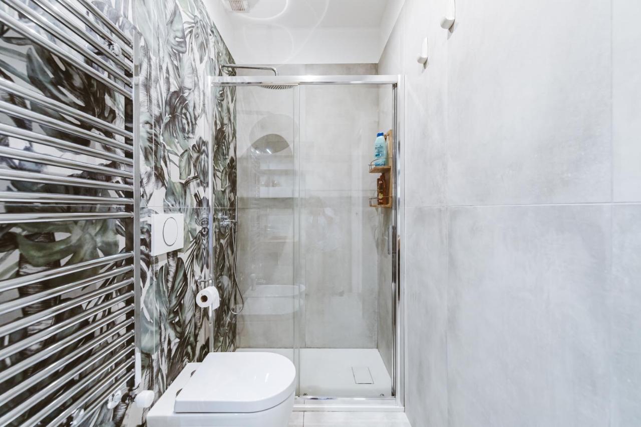 Apartment Mico Citylife Luxuryflat, 100m Metro
