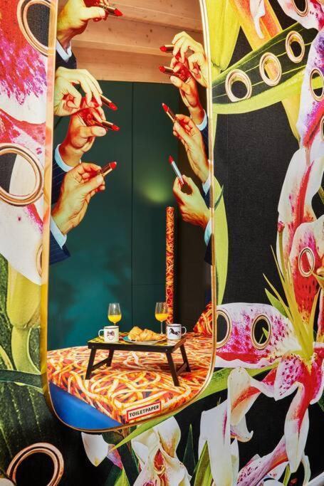 Toiletpaper Living Balzaretti Apartment