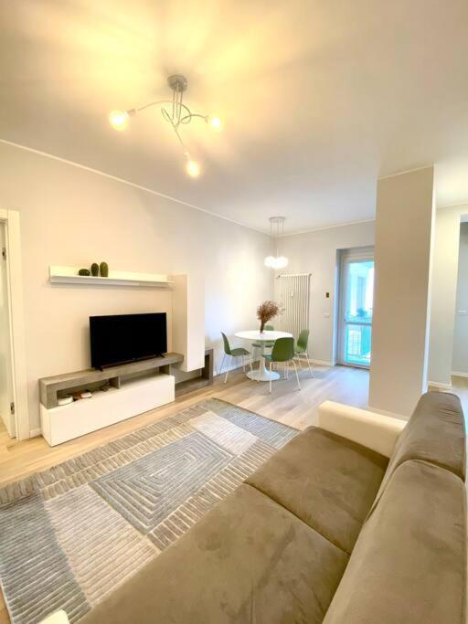 • Amendola Apartment