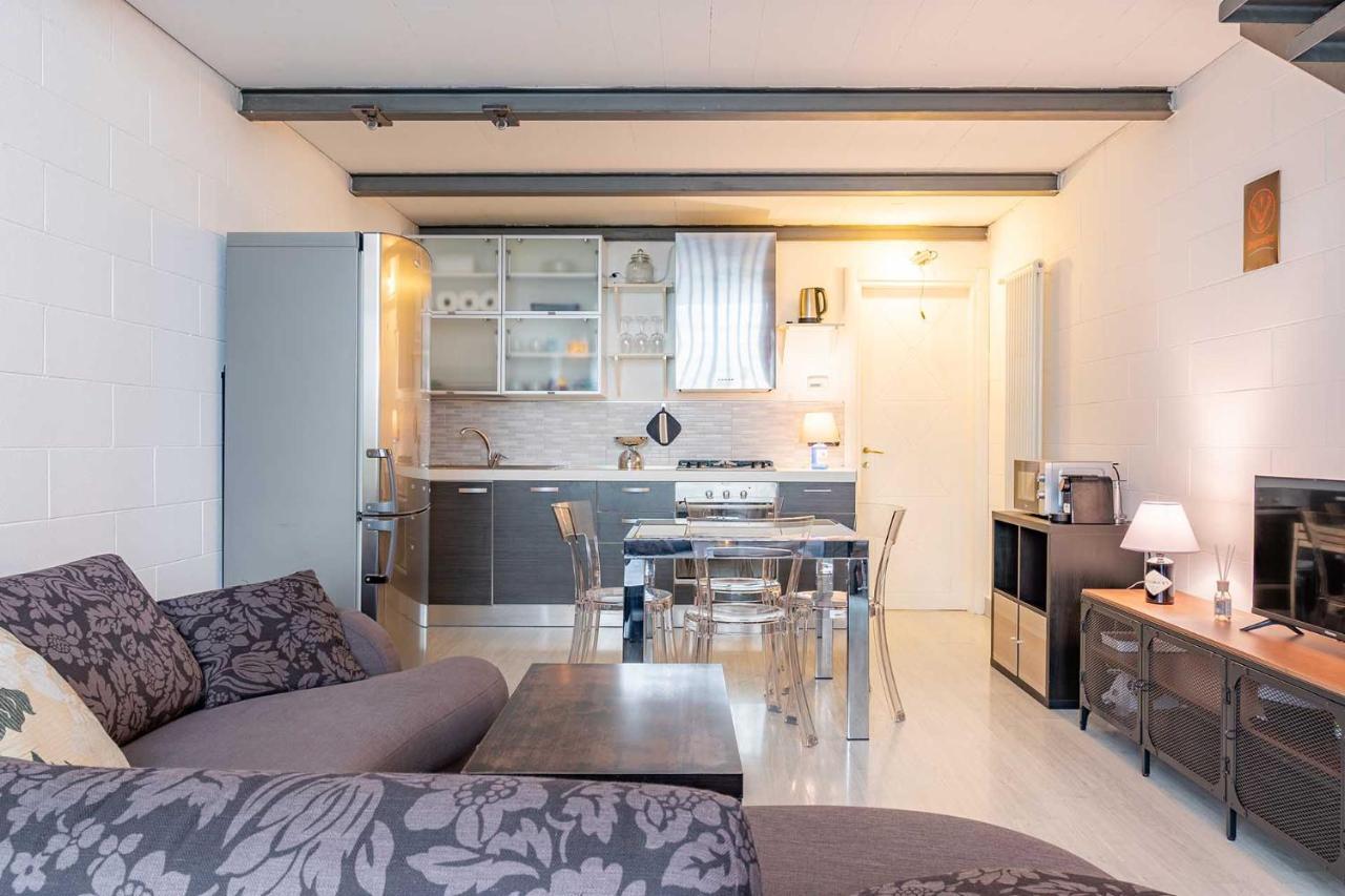 Guest Planet - Splendido Loft Dergano M3 * Milan