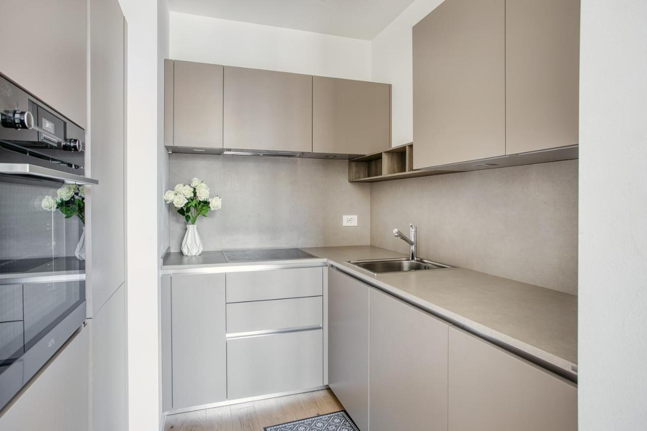 Joivy Chic Studio Close To Tower Appartamento Milano