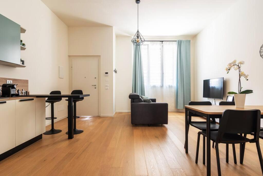 Kaizen House - Bilocale De Angeli * Mailand