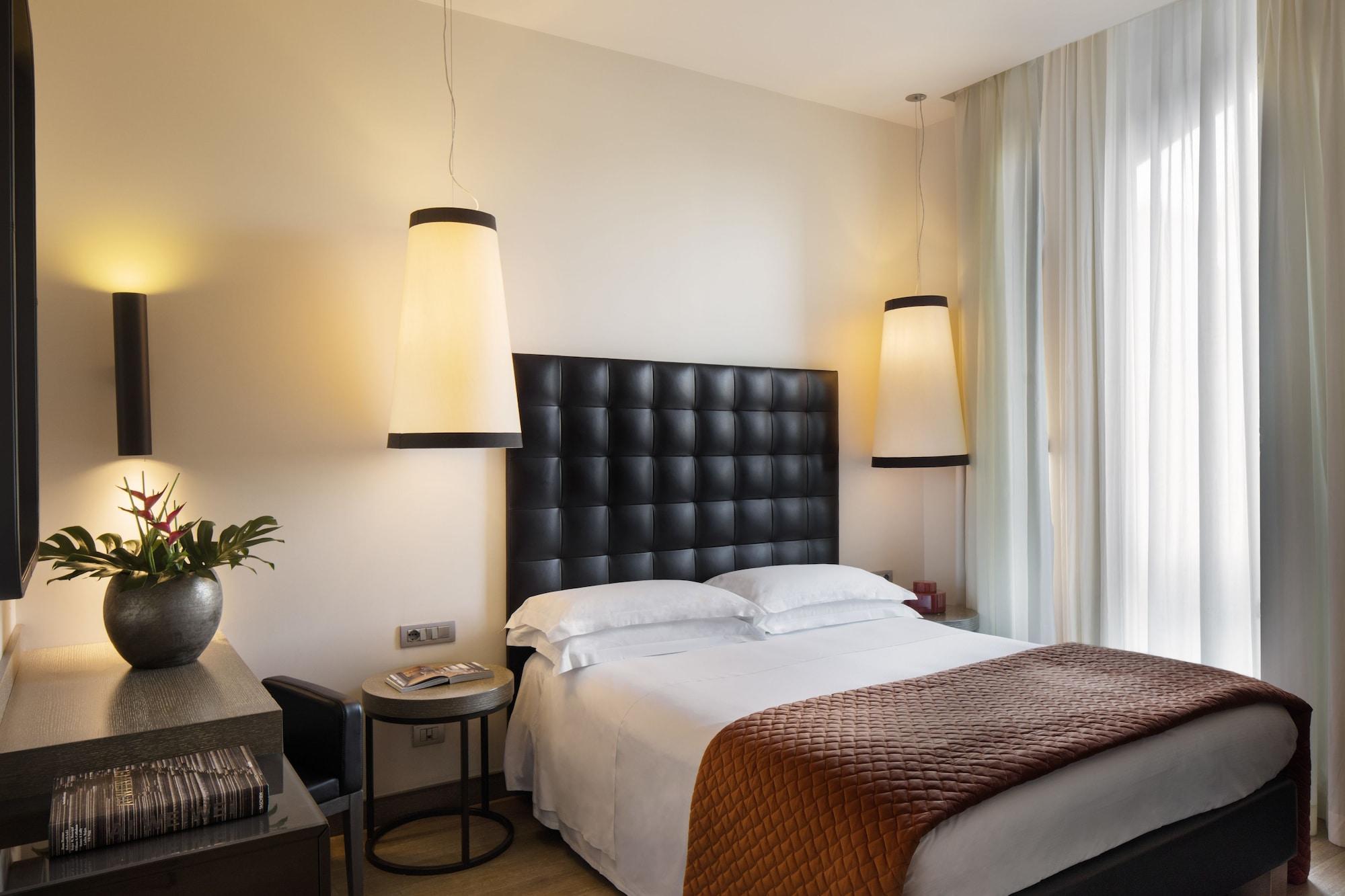 Starhotels Echo 4* Milano