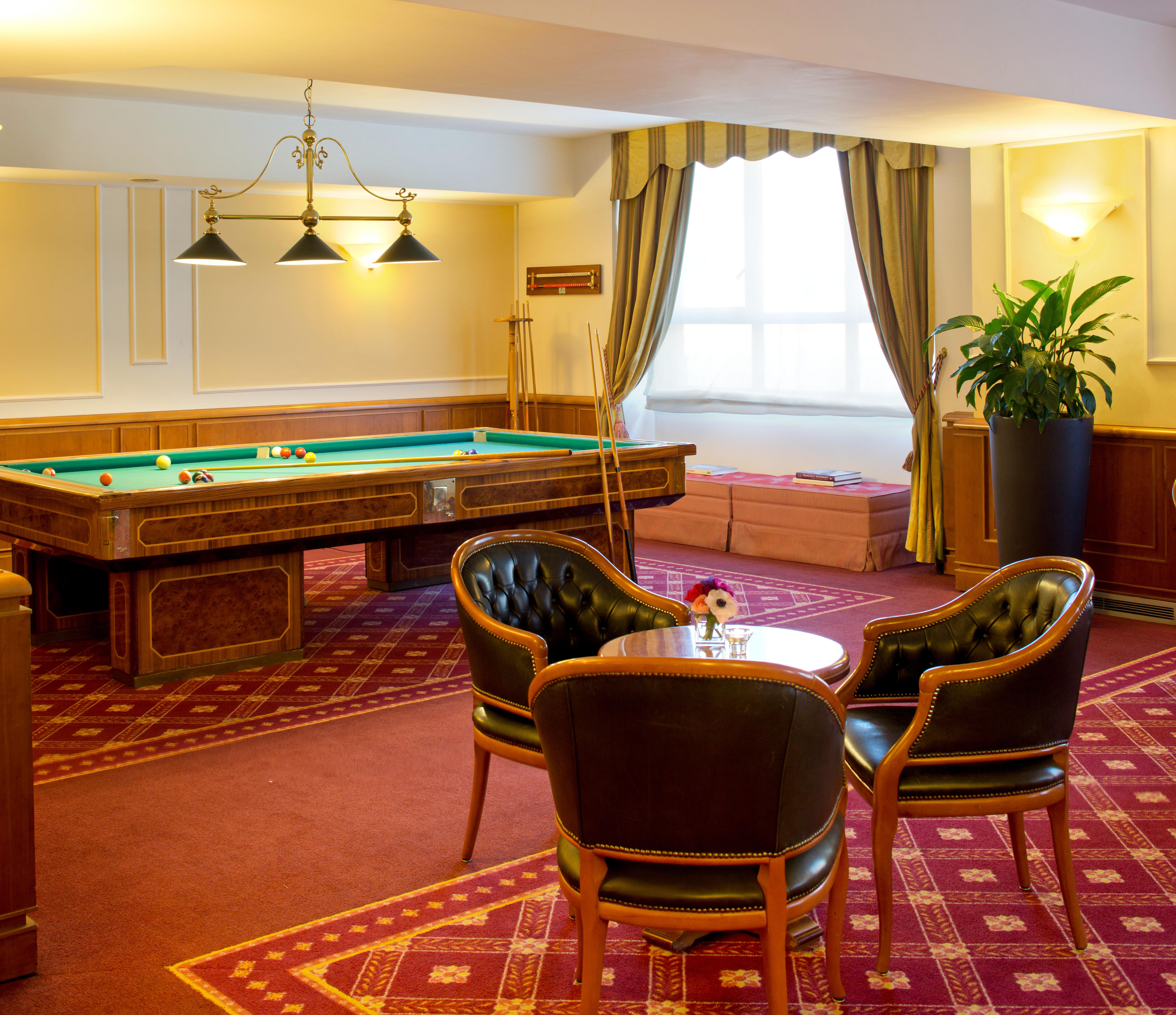 Starhotels Business Palace Hotell 4*