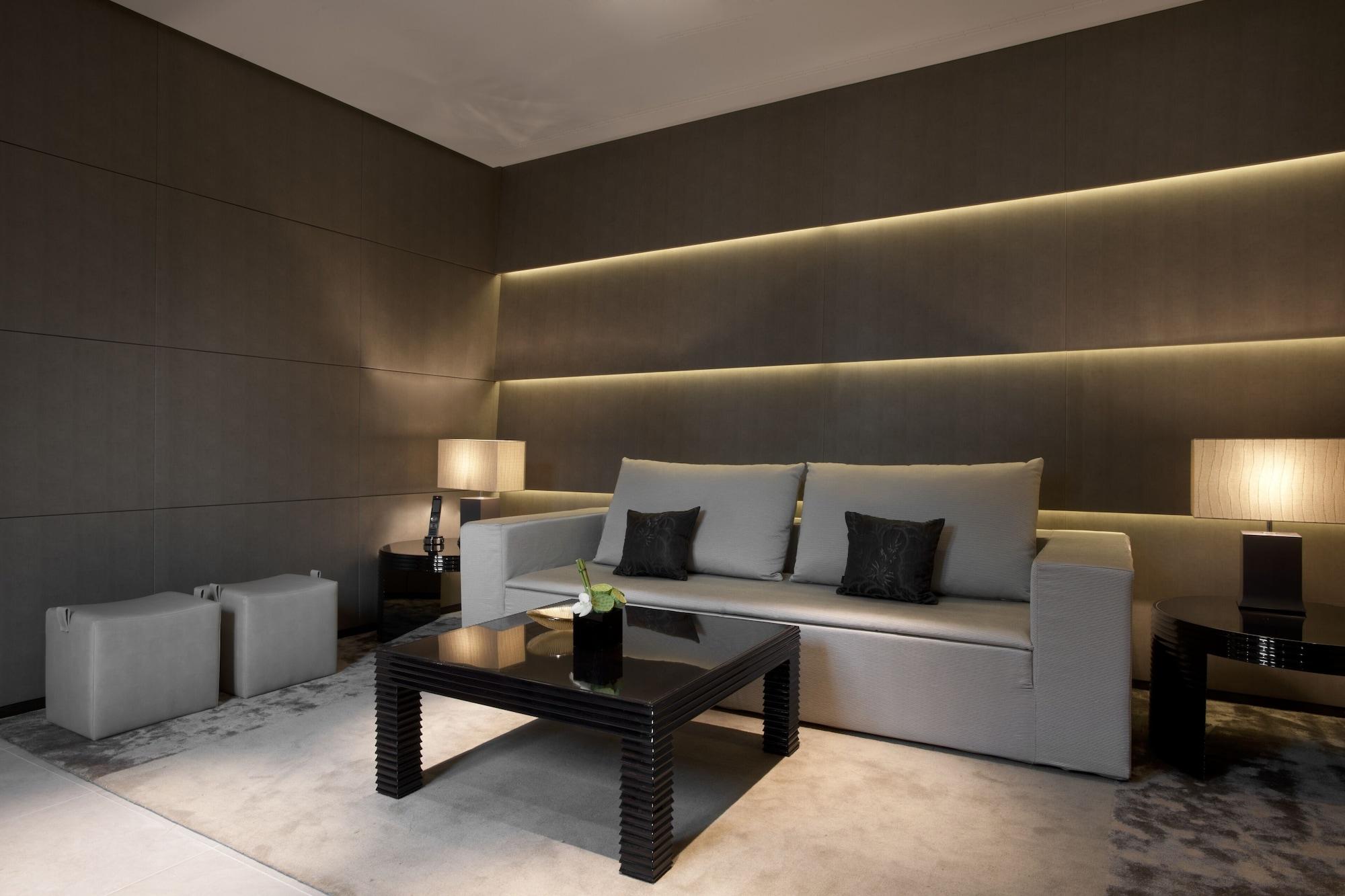 Hotel Armani Milan