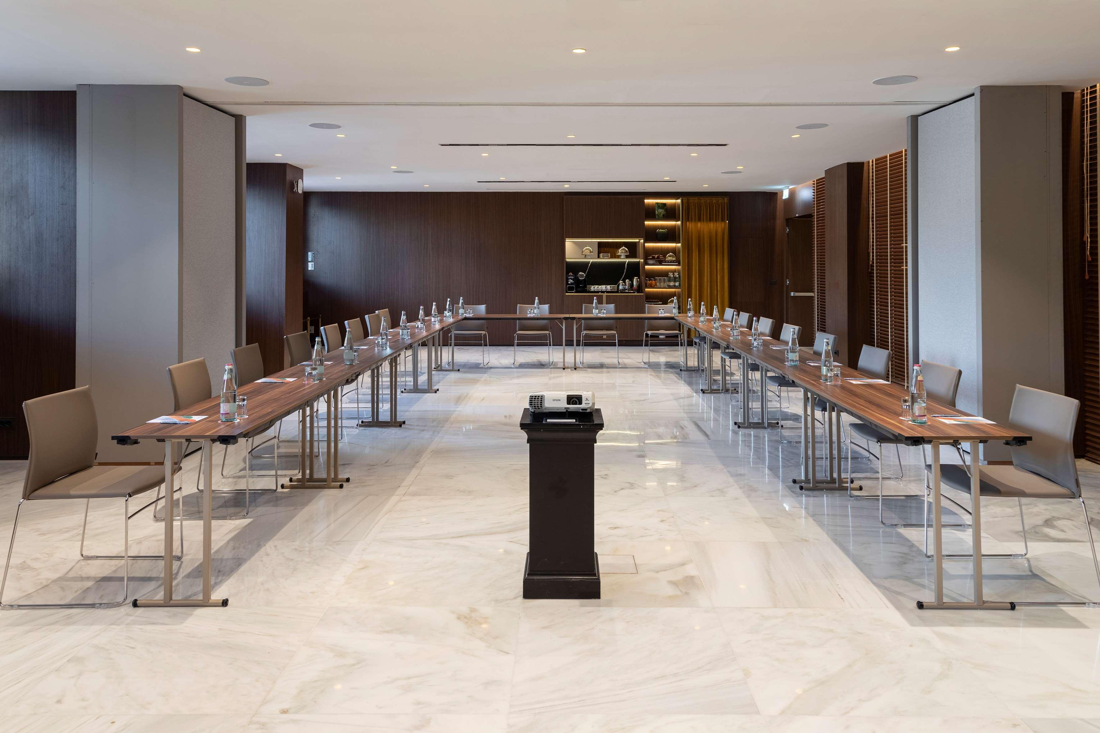 Hotel Meliá 5*
