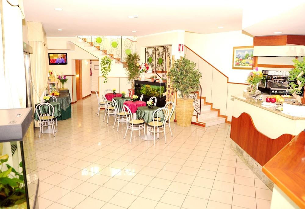 Hotel San Siro Fiera 2*