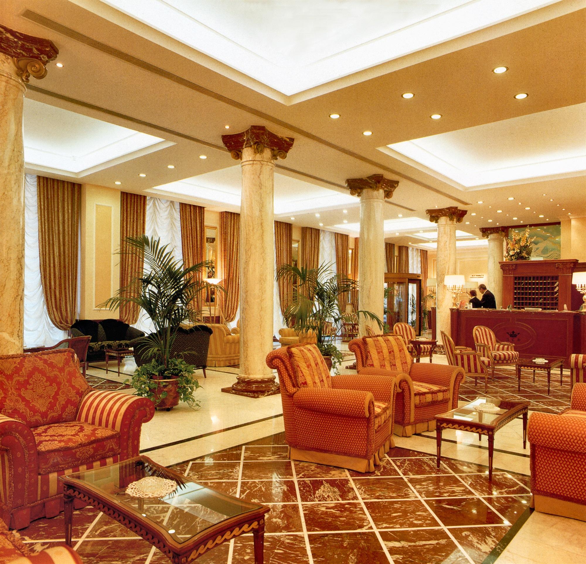 Andreola Central 4* Milano