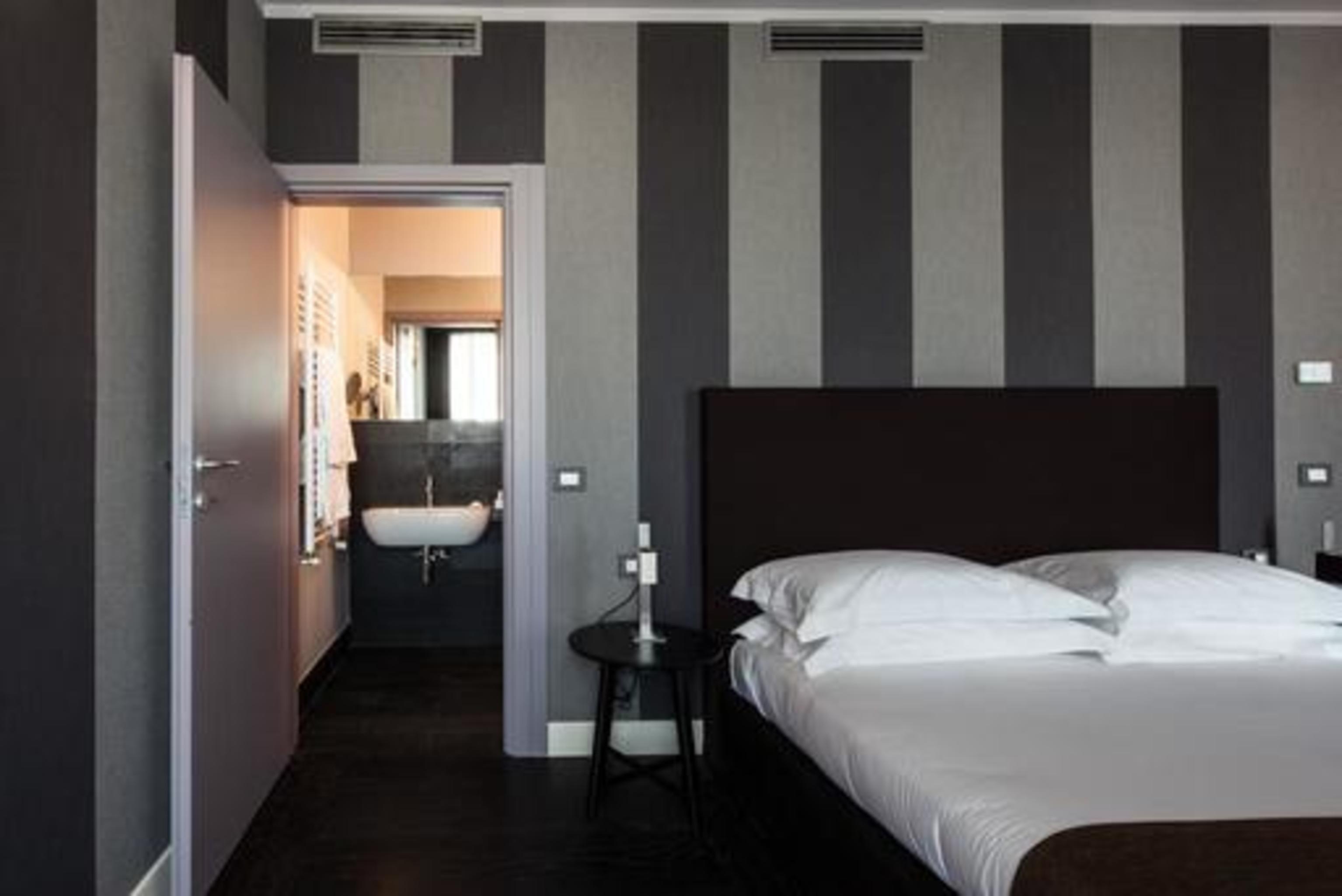 Fifty House Cellini Milano