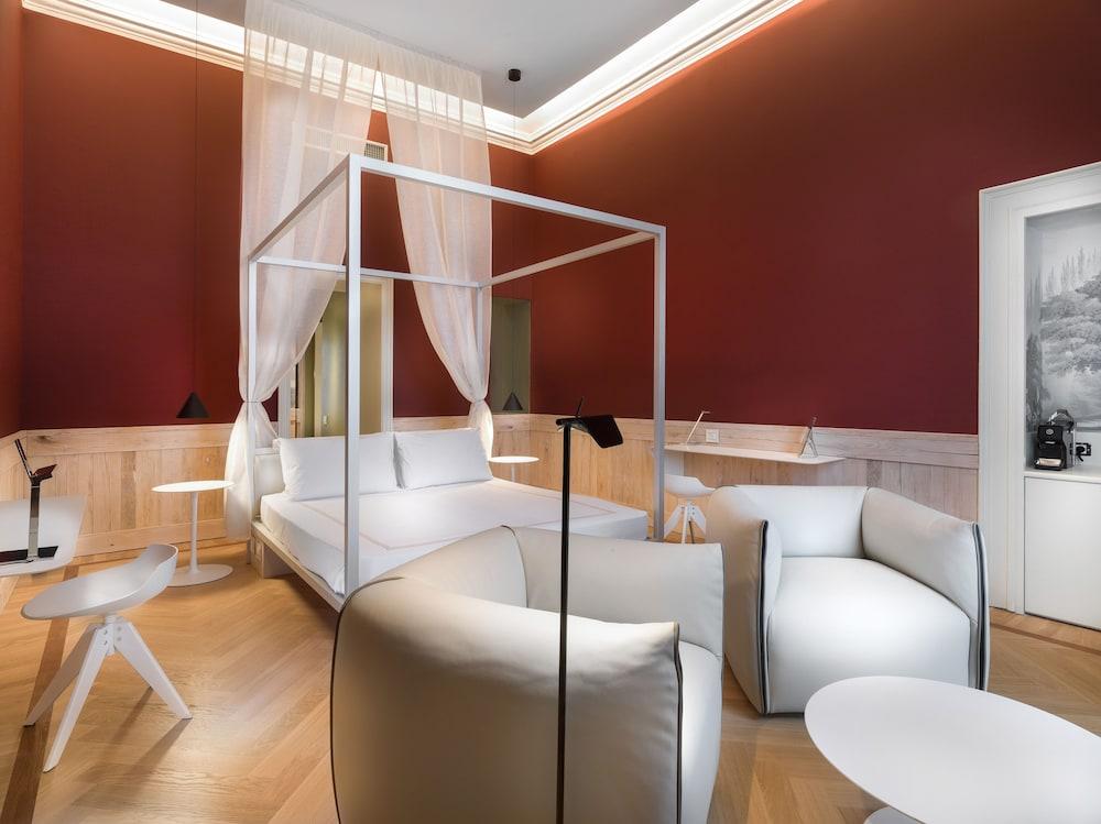 Townhouse Duomo Hotel
