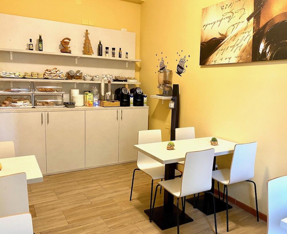 Carlo Goldoni 2* Milan