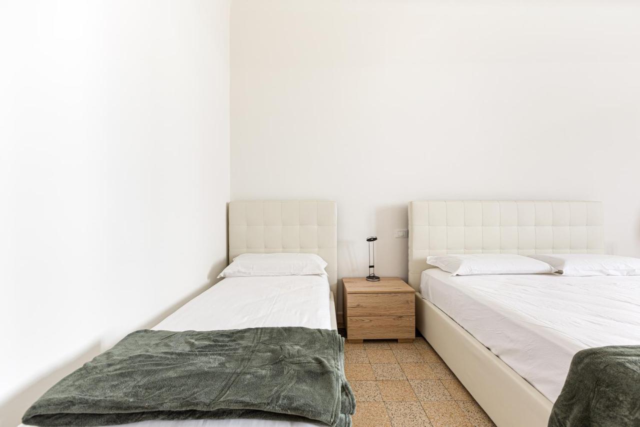Guesthost - Ca' Granda M5 Bright Milano
