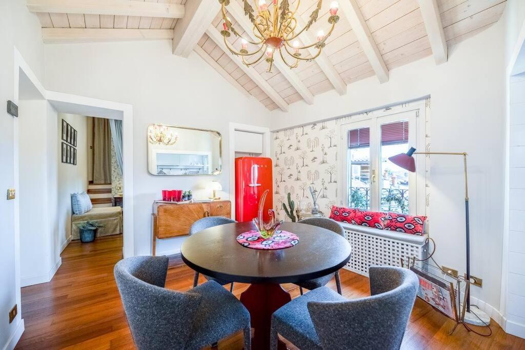 Leilighet Duomo - Prestigious Penthouse With Panoramic View