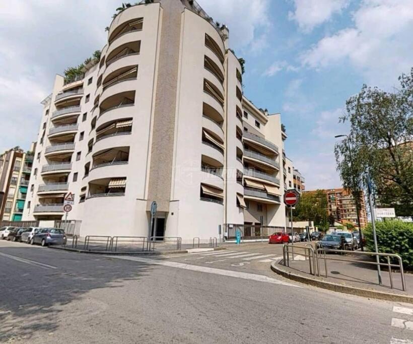Flo House, Universita Bicocca Leilighet *