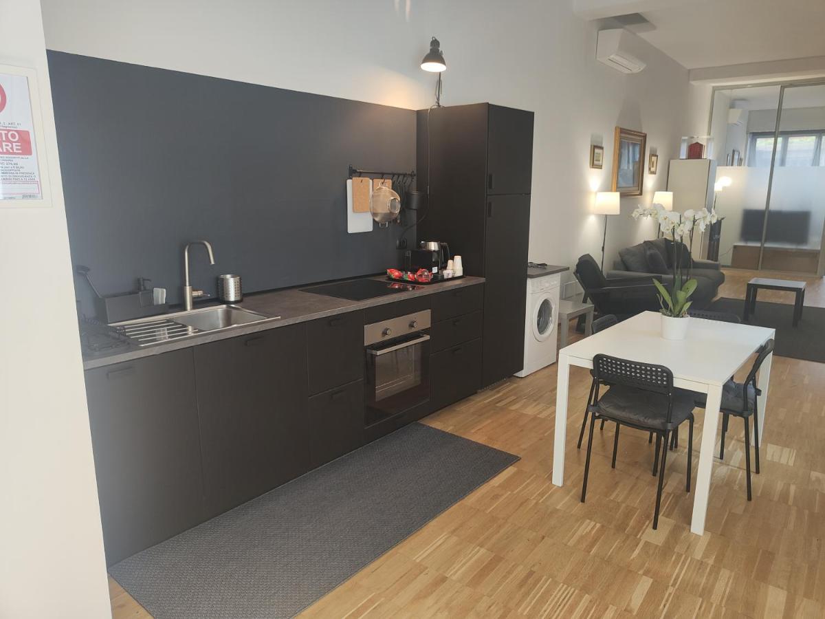 Short Rent Porta Romana Appartamento