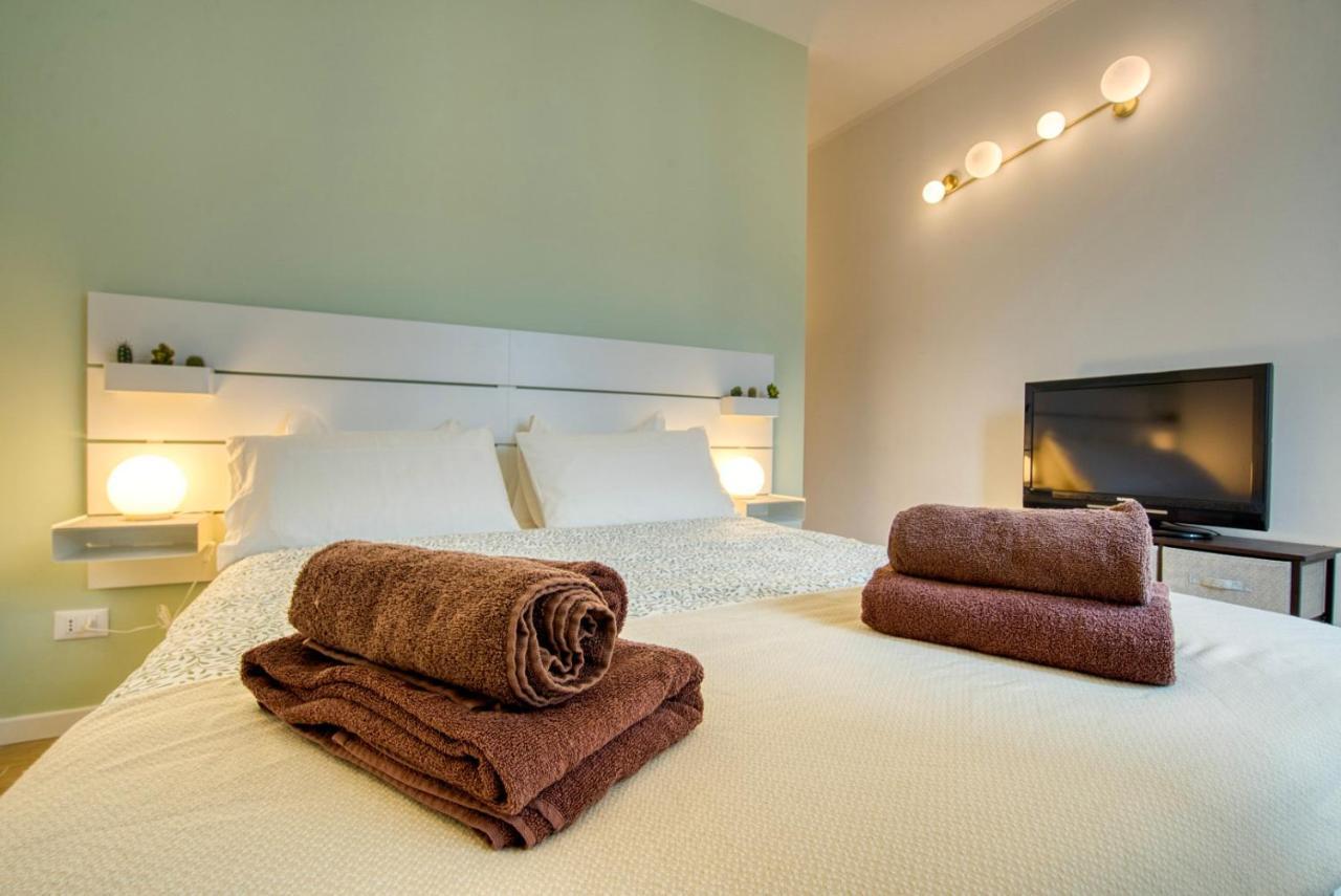 Leafy Sunshine, Bilocale In Porta Venezia, Con Metro A 1 Min A Piedi Appartement *