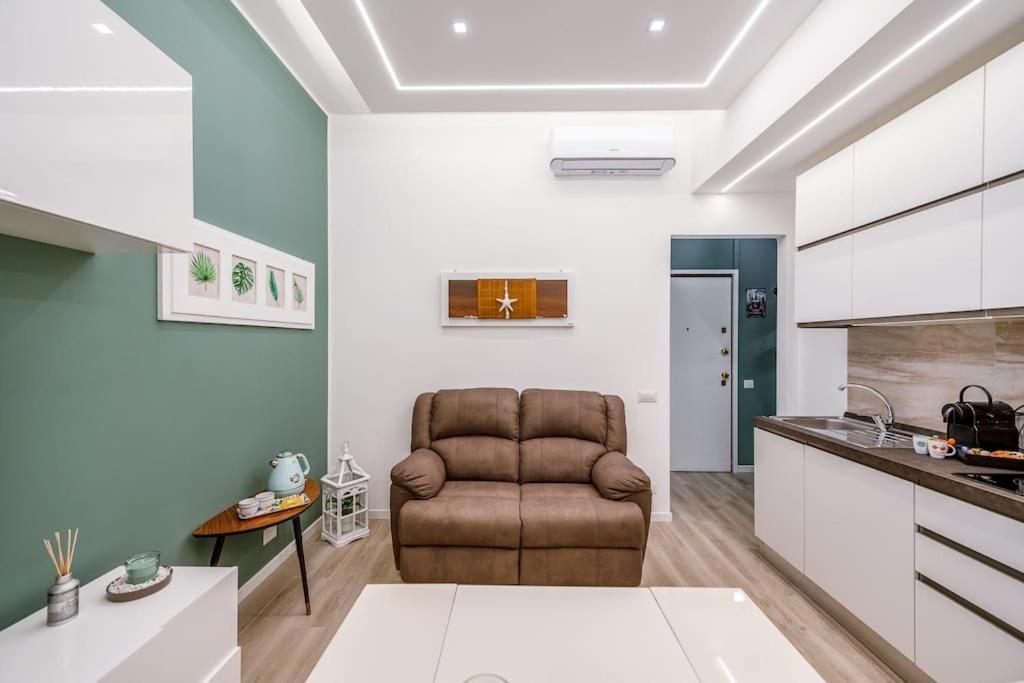 Linate Airport Elegant Suite,tram 1 Minute Away *